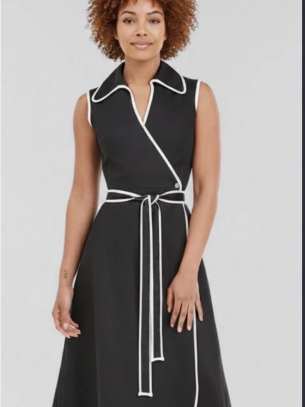 JM Collection Black Sleeveless Wrap Midi Dress with White Piping